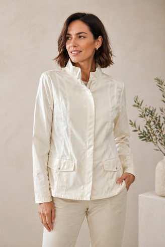 ΛΕΥΚΟ ΕΛΑΦΡΥ ΜΠΟΥΦΑΝ ΜΕ ΦΕΡΜΟΥΑΡ