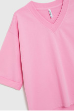 ΓΥΝΑΙΚΕΙΟ ΜΠΛΟΥΖΑ ΜΕ V ΛΑΙΜΟΚΟΨΗ ΣΕ ΡΟΖ ΧΡΩΜΑ 