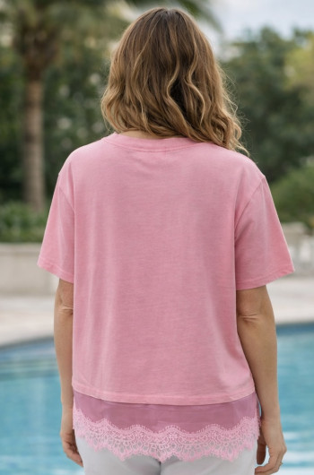 ΓΥΝΑΙΚΕΙΑ ΡΟΖ ΜΠΛΟΥΖΑ ΜΕ ΔΑΝΤΕΛΑ ΣΤΟ ΤΕΛΕΙΩΜΑ 