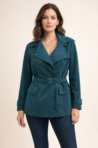 ΓΥΝΑΙΚΕΙΑ ΚΑΜΠΑΡΝΤΙΝΑ ΜΕ ΖΩΝΗ ΣΕ ΠΕΤΡΟΛ ΑΠΟΧΕΩΣΗ