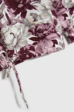 ΦΛΟΡΑΛ ΜΠΛΟΥΖΑ ΜΕ ΛΑΙΜΟΚΟΨΗ