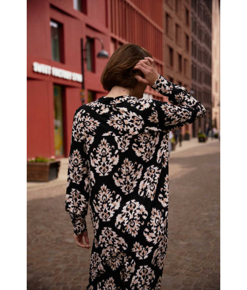 ΠΟΥΚΑΜΙΣΟ ΜΕ ΜΠΕΖ ΣΧΕΔΙΑ